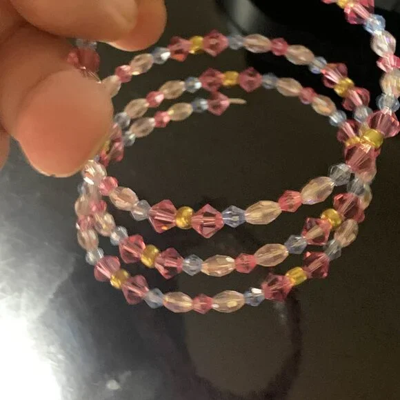 Czech crystal and glass beaded coil bracelet and earring set "Sleeping Beauty" - Picture 5 of 6